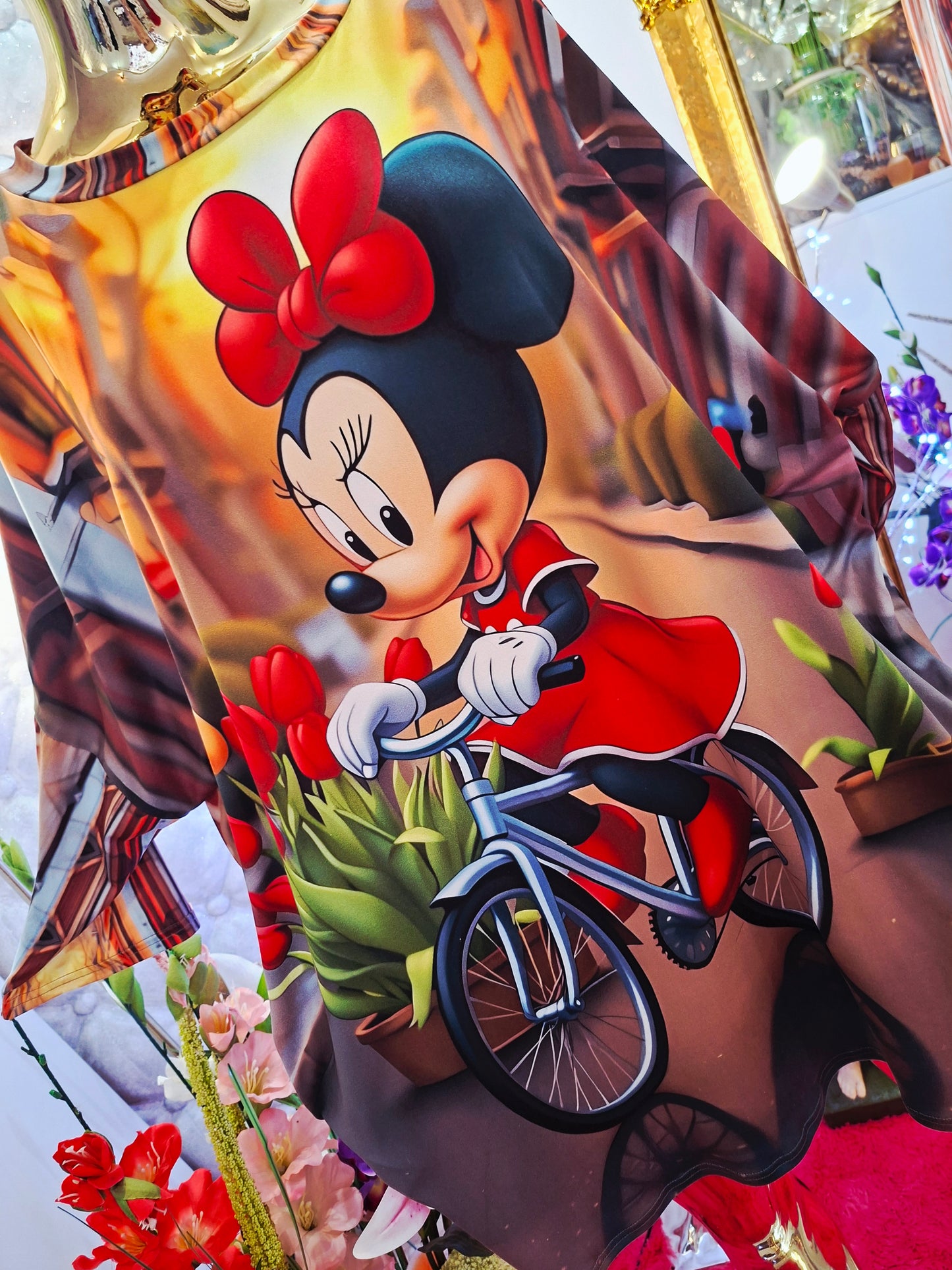 ✨ Tauchen Sie ein in eine Welt voller Komfort und Stil mit dieser langen, zeitlosen Tunika! Gefertigt aus Baumwolle, die sich auf der Haut wie eine zweite Haut anfühlt – weich, glatt und einfach fabelhaft. 🌸