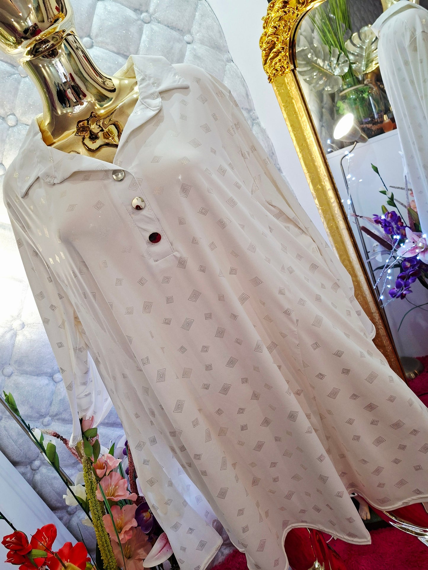 Ein elegantes Kleidungsstück für jeden Anlass💞✨ Eine Tunika, in der Sie sich selbstbewusst, feminin und elegant fühlen werden.