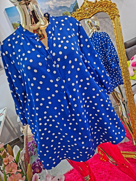 🌸 ELEGANTNÁ BODKOVANÁ TUNIKA – NADČASOVÝ ŠTÝL A POHODLIE 🌸 Menší rozmer