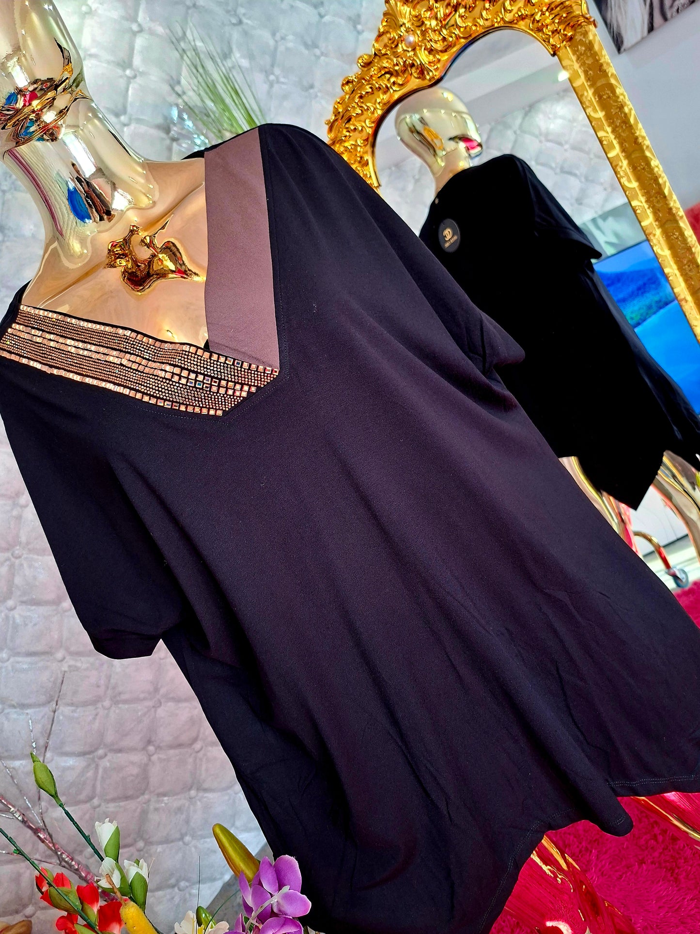 🤎✨ LUXUSNÁ TURECKÁ TUNIKA OVER CHIC PRE BACUĽKY ✨🤎zlaté zirkóny, ktoré dodávajú modelu luxusný nádych a krásne sa lesknú..