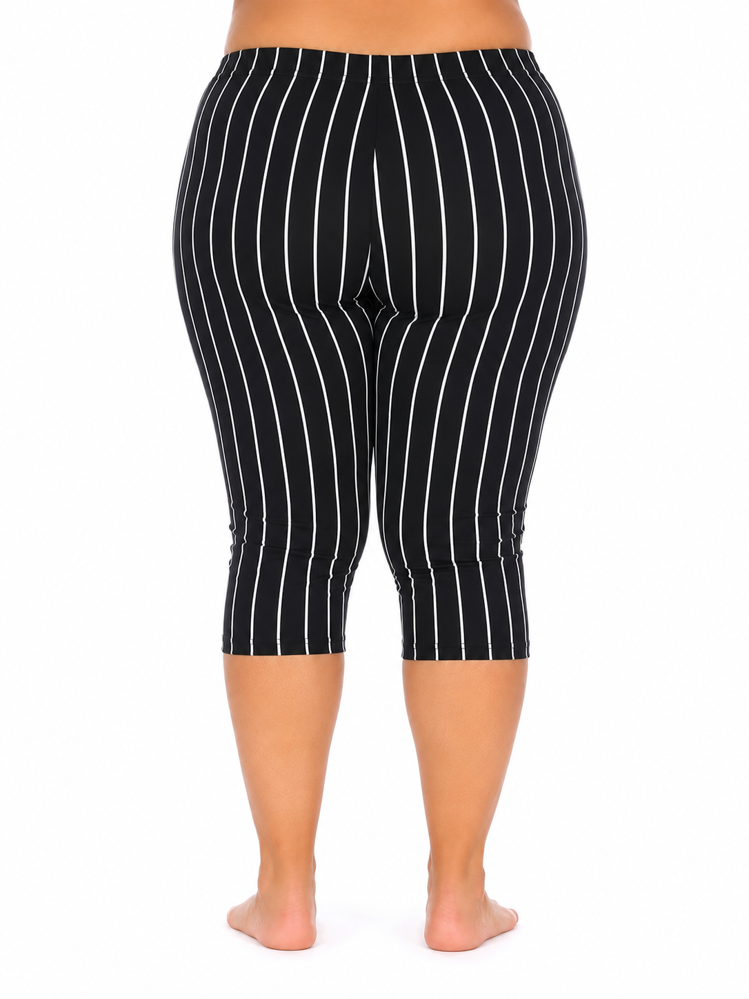 Dámske legíny s čiernobielymi pruhmi, plus size, vhodné na leto,