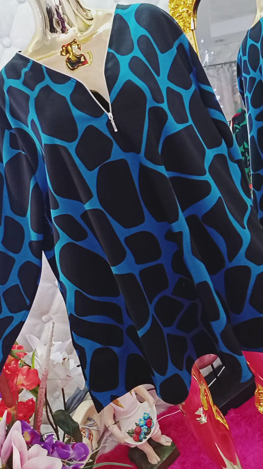 Štýlová  tunika na zips,ktorý si môžete ľubovoľne prispôsobiť 💥💥Je vyrobená z mäkkého, príjemného materiálu,