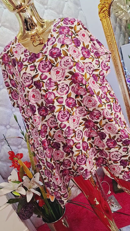 Objavte kúzlo elegancie s touto úchvatnou tunikou, ktorá je oslavou ženskosti a jemnej krásy‼️‼️ODPORUČAM,‼️‼️pre nižšie postavy šaty