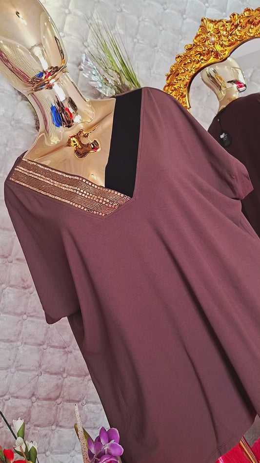 🤎✨ LUXUSNÁ TURECKÁ TUNIKA OVER CHIC PRE BACUĽKY ✨🤎zlaté zirkóny, ktoré dodávajú modelu luxusný nádych a krásne sa lesknú..
