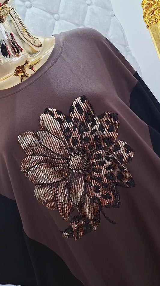 ✨ Luxusná MAXI‼️‼️ nadrozmerná tunika so zirkónovým kvietkom – turecký model ✨/Pre nízke postavy 👗šaty