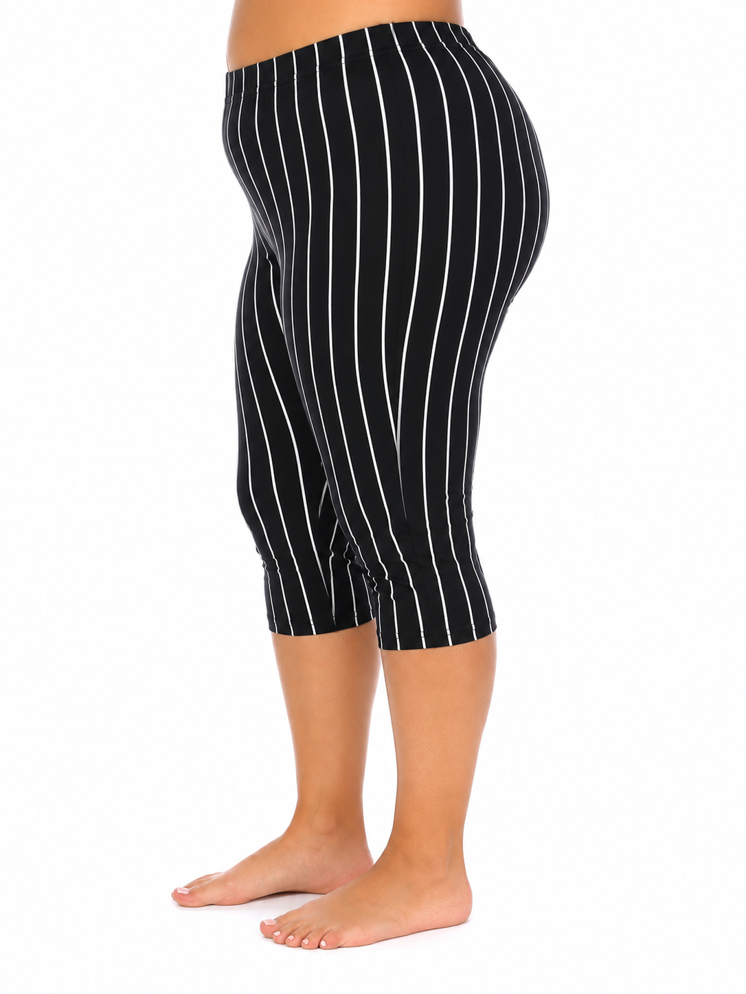 Dámske legíny s čiernobielymi pruhmi, plus size, vhodné na leto,